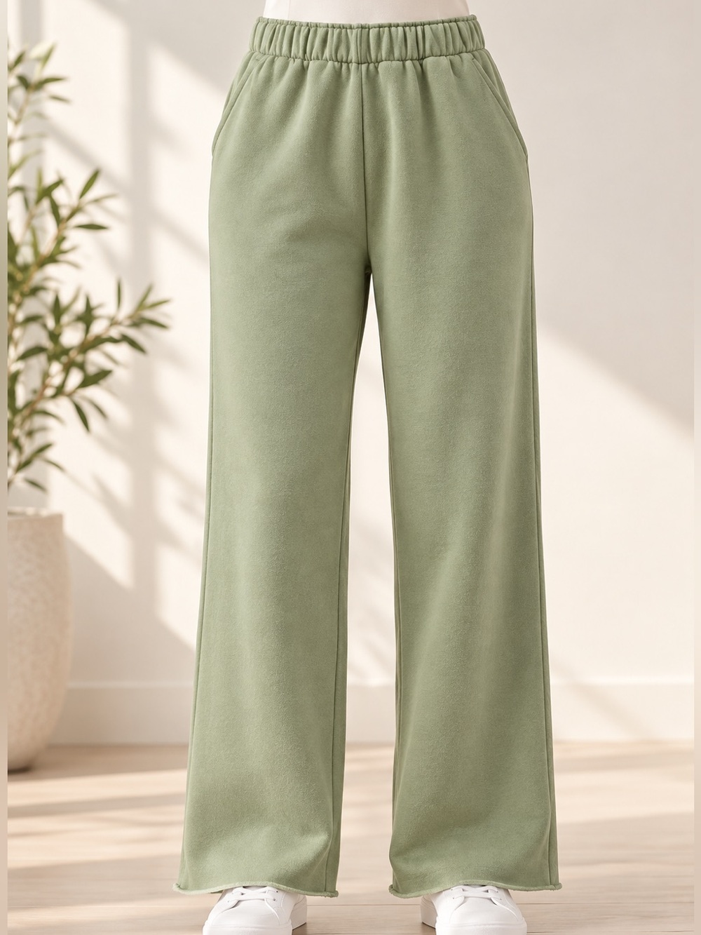 J Galt Sage Green Fleece Sweatpants Raw Hem Relaxed Leg Lounge Joggers Casual